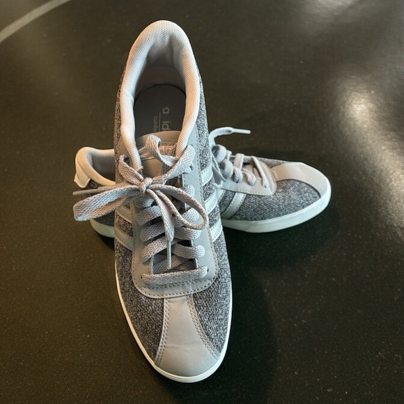 Adidas Neo Courtset Sneakers. Women’s Size 7.5. Gray/White. - Picture 5 of 7